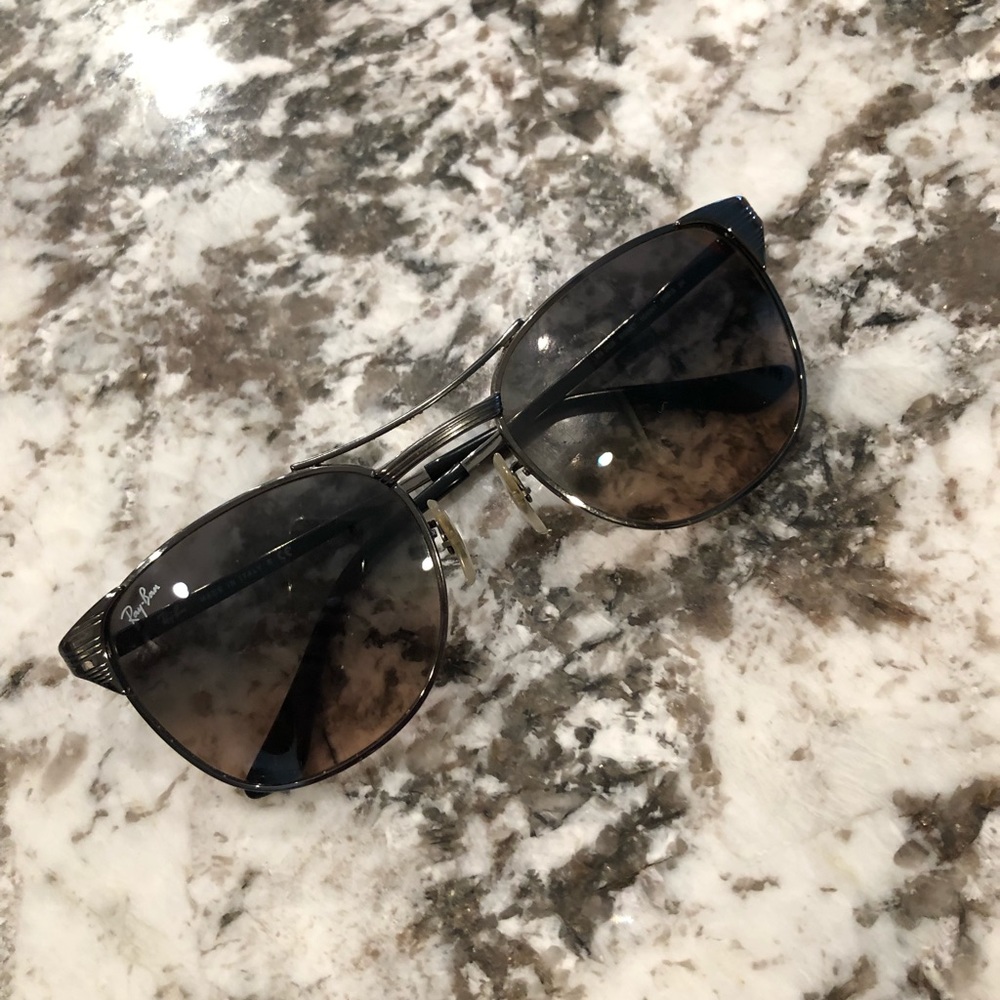 Ray-Ban Sunglasses